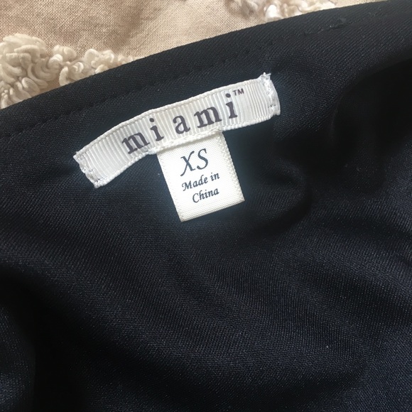 Miami V Neck Sleeveless Black A Line Mini Dress Size XS Faux Leather - Picture 10 of 10